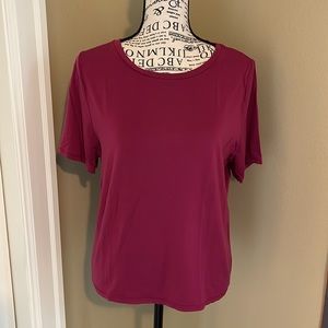 Parade Soft and comfy short sleeve tshirt, raspberry colored